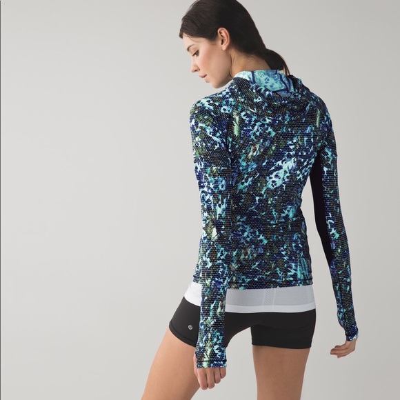 LULULEMON / RUNBEAM HALF ZIP LONG SLEEVE TOP